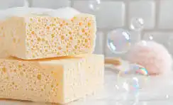 eponges et bulles de savon